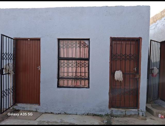 40 BEDROOM APARTMENT FOR SALE IN MANKWENG